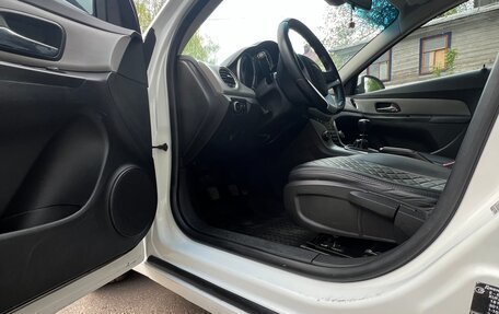 Chevrolet Cruze II, 2011 год, 670 000 рублей, 6 фотография