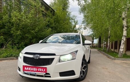 Chevrolet Cruze II, 2011 год, 670 000 рублей, 20 фотография