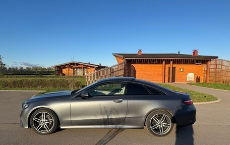 Mercedes-Benz E-Класс, 2018 год, 4 800 000 рублей, 8 фотография