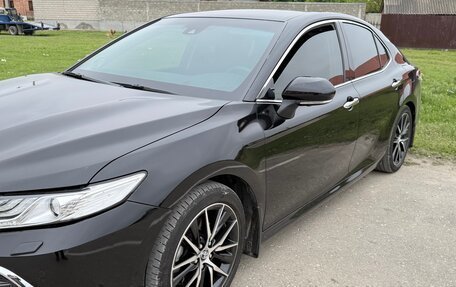 Toyota Camry, 2019 год, 3 250 000 рублей, 3 фотография
