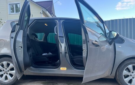 Opel Meriva, 2011 год, 710 000 рублей, 2 фотография