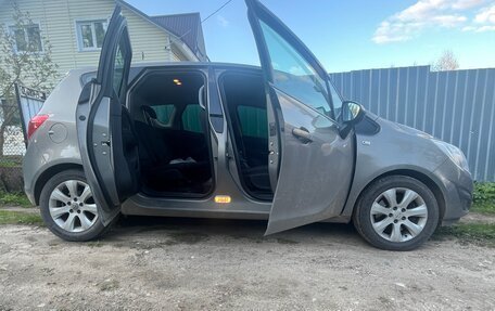 Opel Meriva, 2011 год, 710 000 рублей, 4 фотография