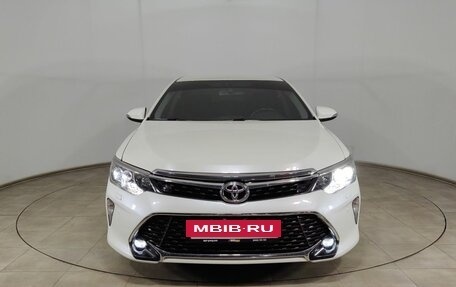 Toyota Camry, 2018 год, 2 611 000 рублей, 2 фотография