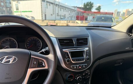 Hyundai Solaris II рестайлинг, 2016 год, 1 100 000 рублей, 11 фотография