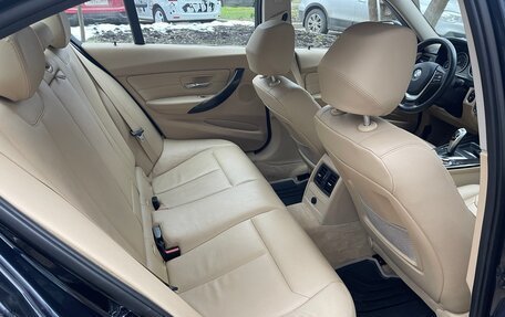 BMW 3 серия, 2012 год, 2 000 000 рублей, 17 фотография
