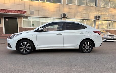Hyundai Solaris II рестайлинг, 2019 год, 1 200 000 рублей, 2 фотография