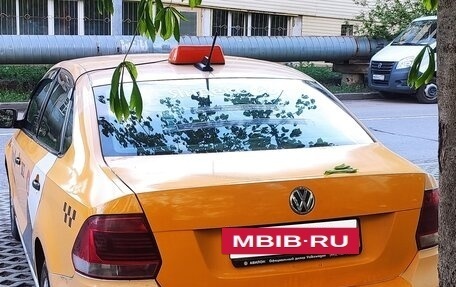 Volkswagen Polo VI (EU Market), 2019 год, 800 000 рублей, 4 фотография
