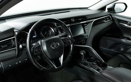 Toyota Camry, 2019 год, 2 439 700 рублей, 11 фотография