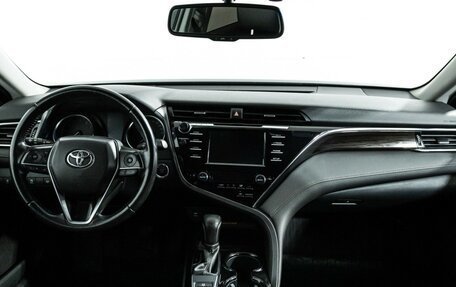 Toyota Camry, 2019 год, 2 439 700 рублей, 13 фотография