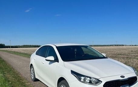 KIA Cerato IV, 2019 год, 1 650 000 рублей, 4 фотография