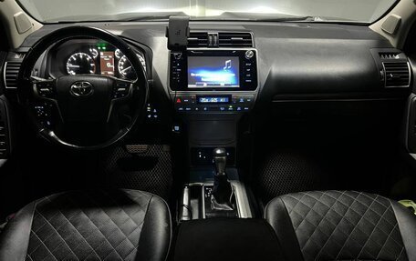 Toyota Land Cruiser Prado 150 рестайлинг 2, 2018 год, 5 159 000 рублей, 7 фотография