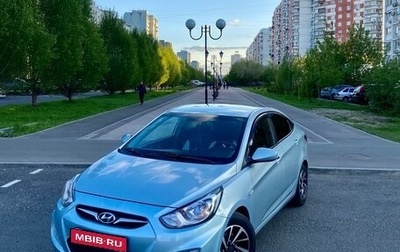 Hyundai Solaris II рестайлинг, 2011 год, 800 000 рублей, 1 фотография
