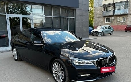 BMW 7 серия, 2017 год, 3 300 000 рублей, 8 фотография