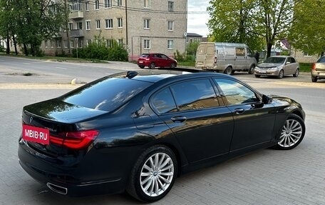 BMW 7 серия, 2017 год, 3 300 000 рублей, 11 фотография