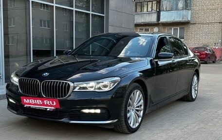 BMW 7 серия, 2017 год, 3 300 000 рублей, 22 фотография
