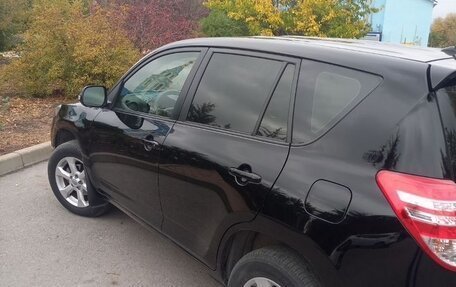 Toyota RAV4, 2010 год, 1 650 000 рублей, 2 фотография