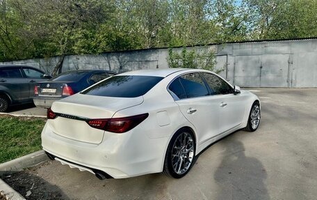 Infiniti Q50 I рестайлинг, 2015 год, 1 800 000 рублей, 2 фотография