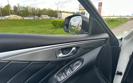 Infiniti Q50 I рестайлинг, 2015 год, 1 800 000 рублей, 14 фотография