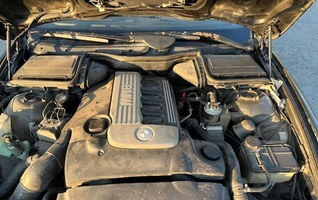 BMW 5 серия, 2002 год, 780 000 рублей, 10 фотография