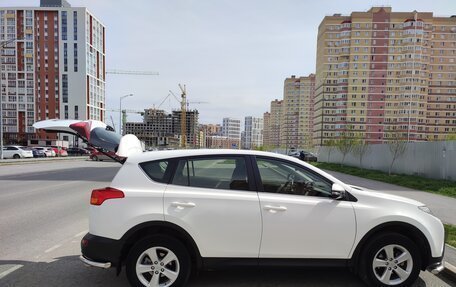 Toyota RAV4, 2013 год, 2 000 000 рублей, 5 фотография