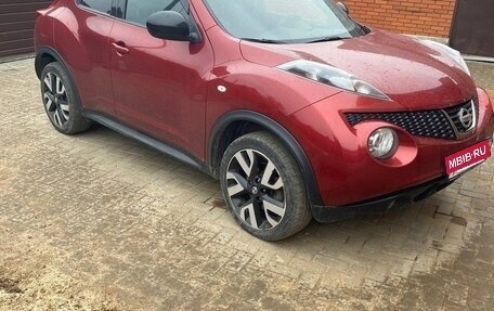 Nissan Juke II, 2014 год, 1 350 000 рублей, 2 фотография