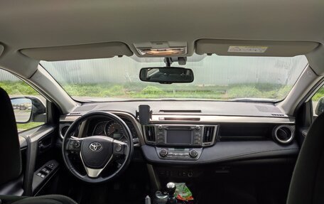 Toyota RAV4, 2013 год, 2 000 000 рублей, 12 фотография