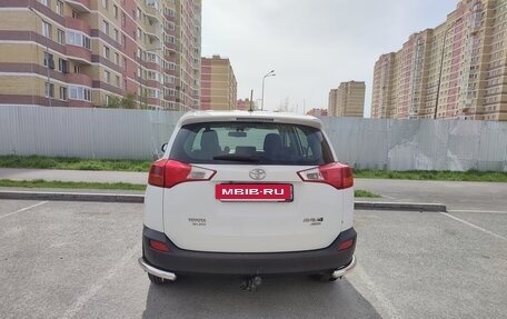 Toyota RAV4, 2013 год, 2 000 000 рублей, 4 фотография