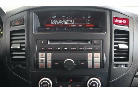 Mitsubishi Pajero IV, 2012 год, 1 699 000 рублей, 8 фотография