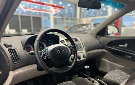 KIA cee'd I рестайлинг, 2009 год, 629 000 рублей, 9 фотография