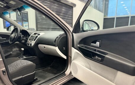 KIA cee'd I рестайлинг, 2009 год, 629 000 рублей, 12 фотография