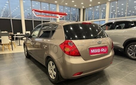 KIA cee'd I рестайлинг, 2009 год, 629 000 рублей, 7 фотография
