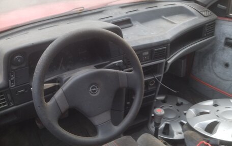 Opel Kadett E рестайлинг, 1985 год, 50 000 рублей, 2 фотография