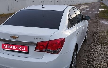 Chevrolet Cruze II, 2012 год, 594 000 рублей, 4 фотография