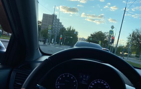 Hyundai Solaris II рестайлинг, 2011 год, 800 000 рублей, 19 фотография