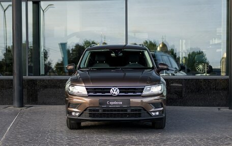 Volkswagen Tiguan II, 2019 год, 2 199 000 рублей, 3 фотография