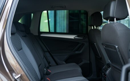 Volkswagen Tiguan II, 2019 год, 2 199 000 рублей, 20 фотография