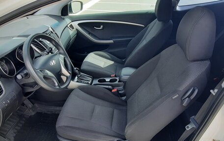 Hyundai i30 II рестайлинг, 2013 год, 850 000 рублей, 10 фотография