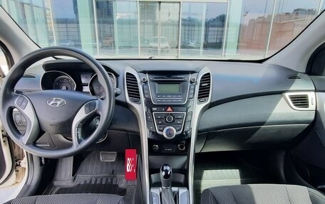 Hyundai i30 II рестайлинг, 2013 год, 850 000 рублей, 11 фотография