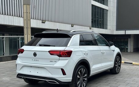 Volkswagen T-Roc I, 2021 год, 2 150 000 рублей, 5 фотография