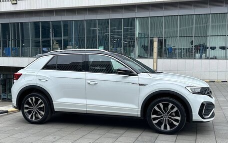 Volkswagen T-Roc I, 2021 год, 2 150 000 рублей, 7 фотография