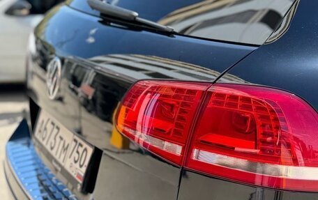 Volkswagen Touareg III, 2014 год, 2 199 000 рублей, 2 фотография