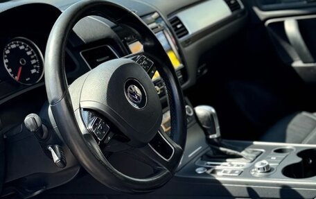 Volkswagen Touareg III, 2014 год, 2 199 000 рублей, 5 фотография