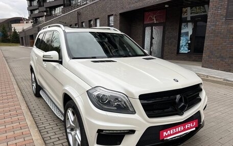 Mercedes-Benz GL-Класс, 2015 год, 4 200 000 рублей, 2 фотография