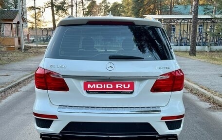 Mercedes-Benz GL-Класс, 2015 год, 4 200 000 рублей, 11 фотография