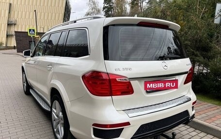 Mercedes-Benz GL-Класс, 2015 год, 4 200 000 рублей, 16 фотография