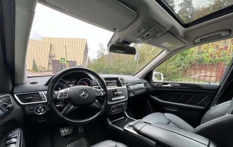 Mercedes-Benz GL-Класс, 2015 год, 4 200 000 рублей, 28 фотография