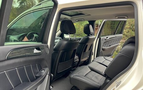 Mercedes-Benz GL-Класс, 2015 год, 4 200 000 рублей, 30 фотография