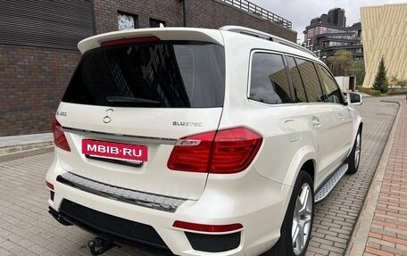 Mercedes-Benz GL-Класс, 2015 год, 4 200 000 рублей, 24 фотография