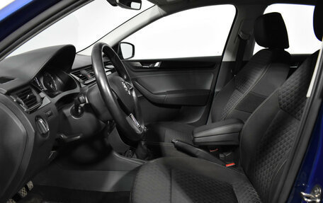 Skoda Rapid I, 2018 год, 1 350 000 рублей, 17 фотография