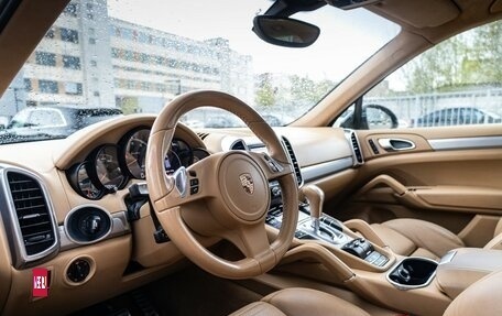 Porsche Cayenne III, 2012 год, 2 898 000 рублей, 13 фотография